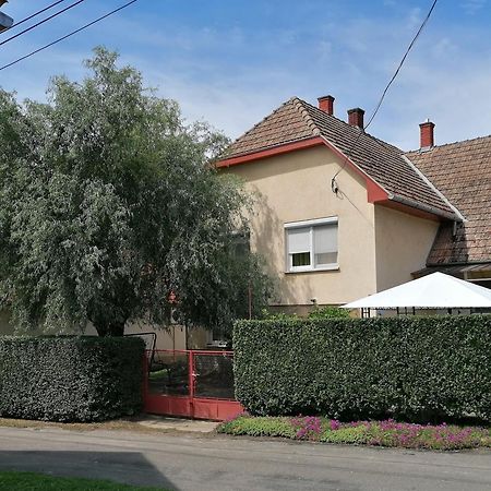 Gabriella Haz Villa Szolad Exterior photo